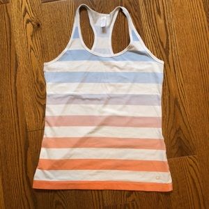 GAP TANKTOP
